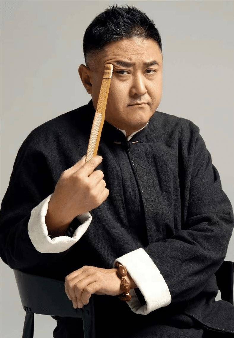 "周炜"第二?于月仙去世后,张学松怒怼网友,言语粗鲁引发热议