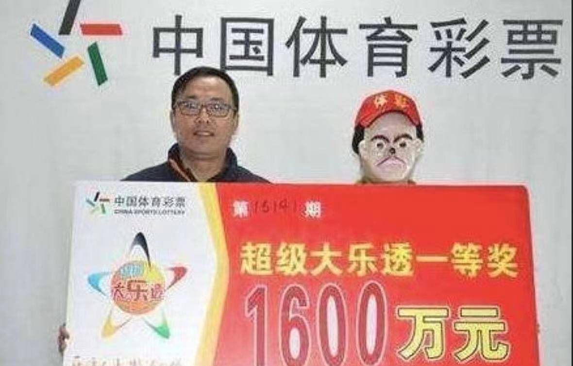 7e1b692596a04f05a3e9643f932a0e1c.jpeg