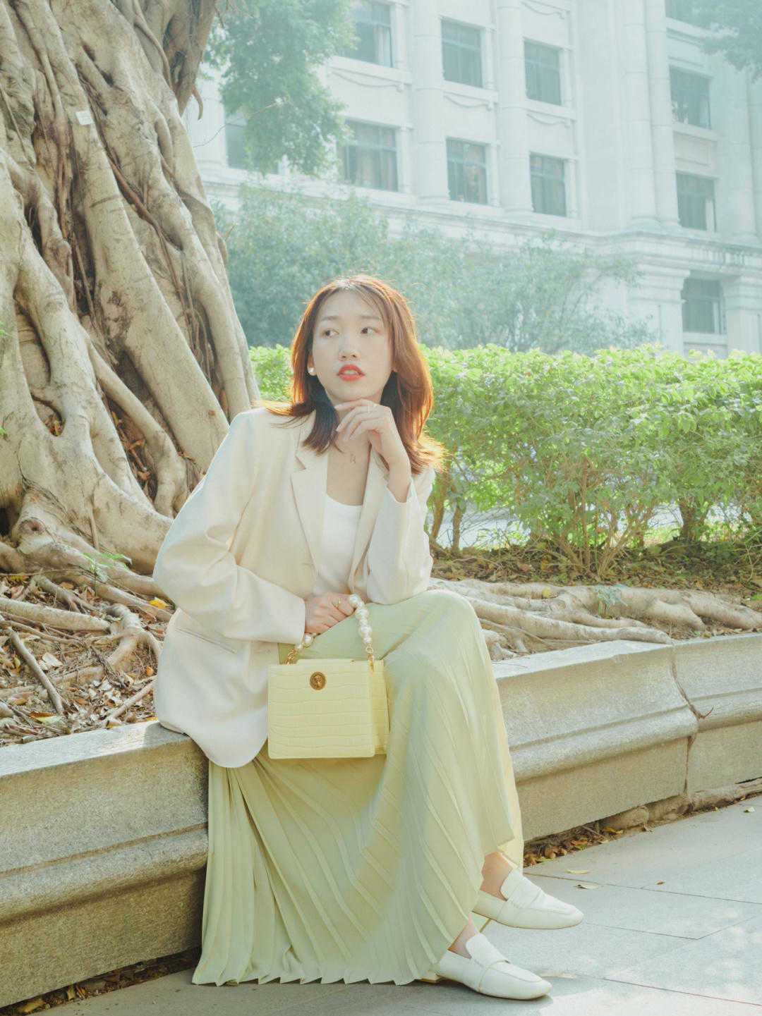 感觉|秋季,针织衫怎么穿出高级感?搭配这几个基础款,绝对惊艳