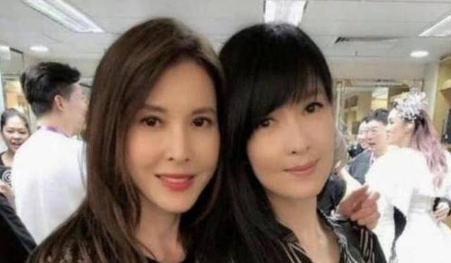 盘点那些经典不易过时的夏尚单品，金敏瑞