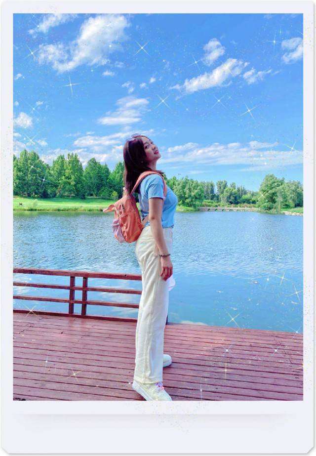 整体|林妙可终于找对风格，穿皮衣配红唇艳而不俗，换轻熟风后太提气质