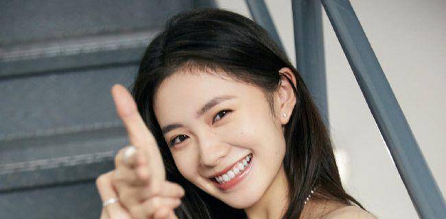 杨颖|娱乐八卦预报：迪丽热巴、靳东、李小冉、金晨、杨颖、刘浩存