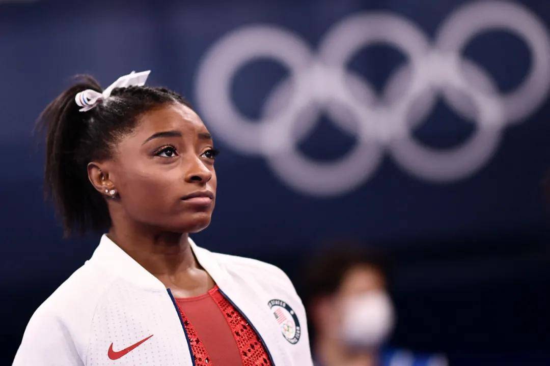 西蒙·拜尔斯 simone biles