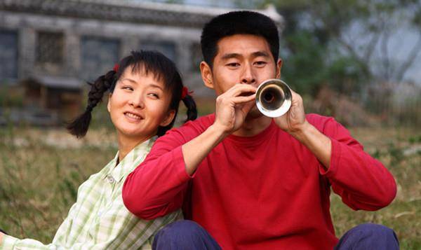 时间|谢兰:挥泪反哺聋哑父母,婚后丁克11年,39岁为爱冒险生子