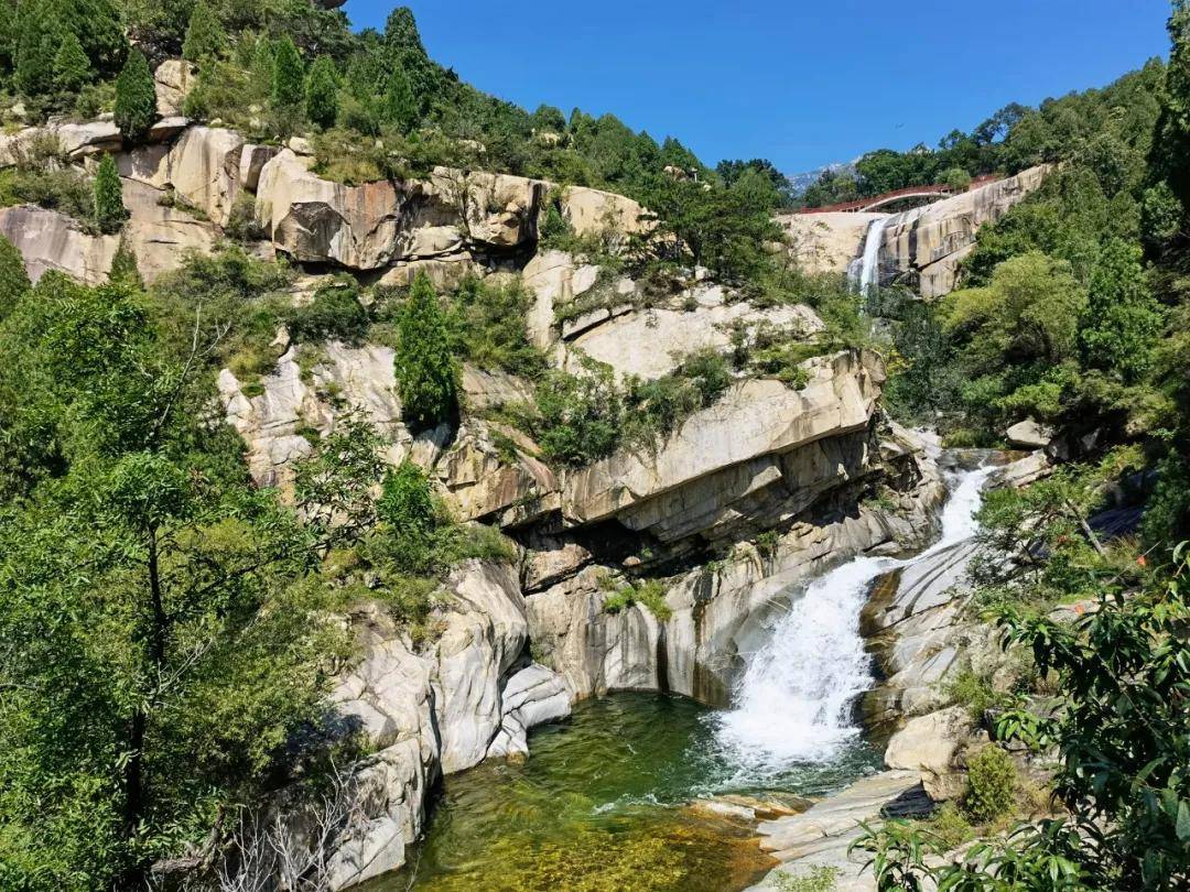 黑龙潭|无门票|济南出发，泰山免费景区赏清潭飞瀑、森呼吸，能玩水可登山