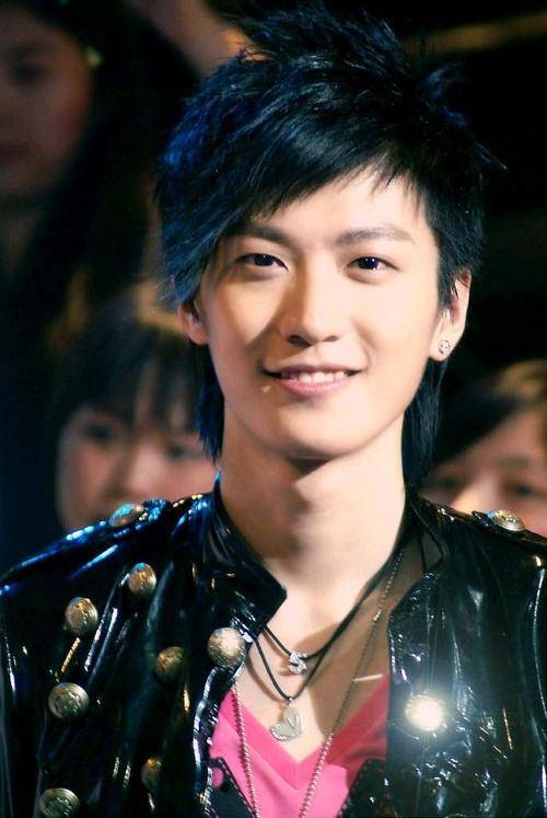 乔任梁父母采访回忆儿子离世场景失独后还曾遭网络暴力