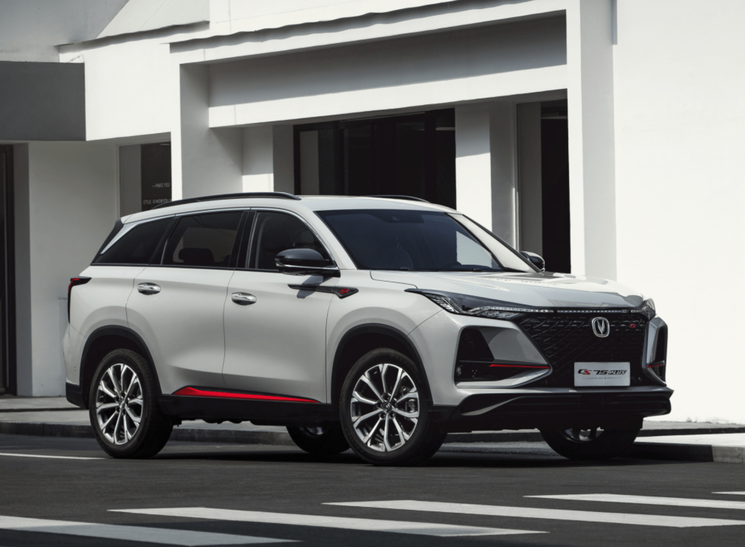 哈弗|进阶的长安CS55 PLUS，满满的“UNI感”