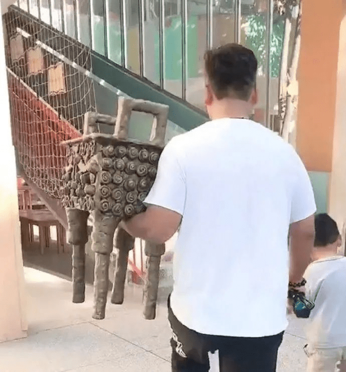 家长|幼儿园频出“花样作业”，家长被逼无奈：我的脑洞很大，你忍一下