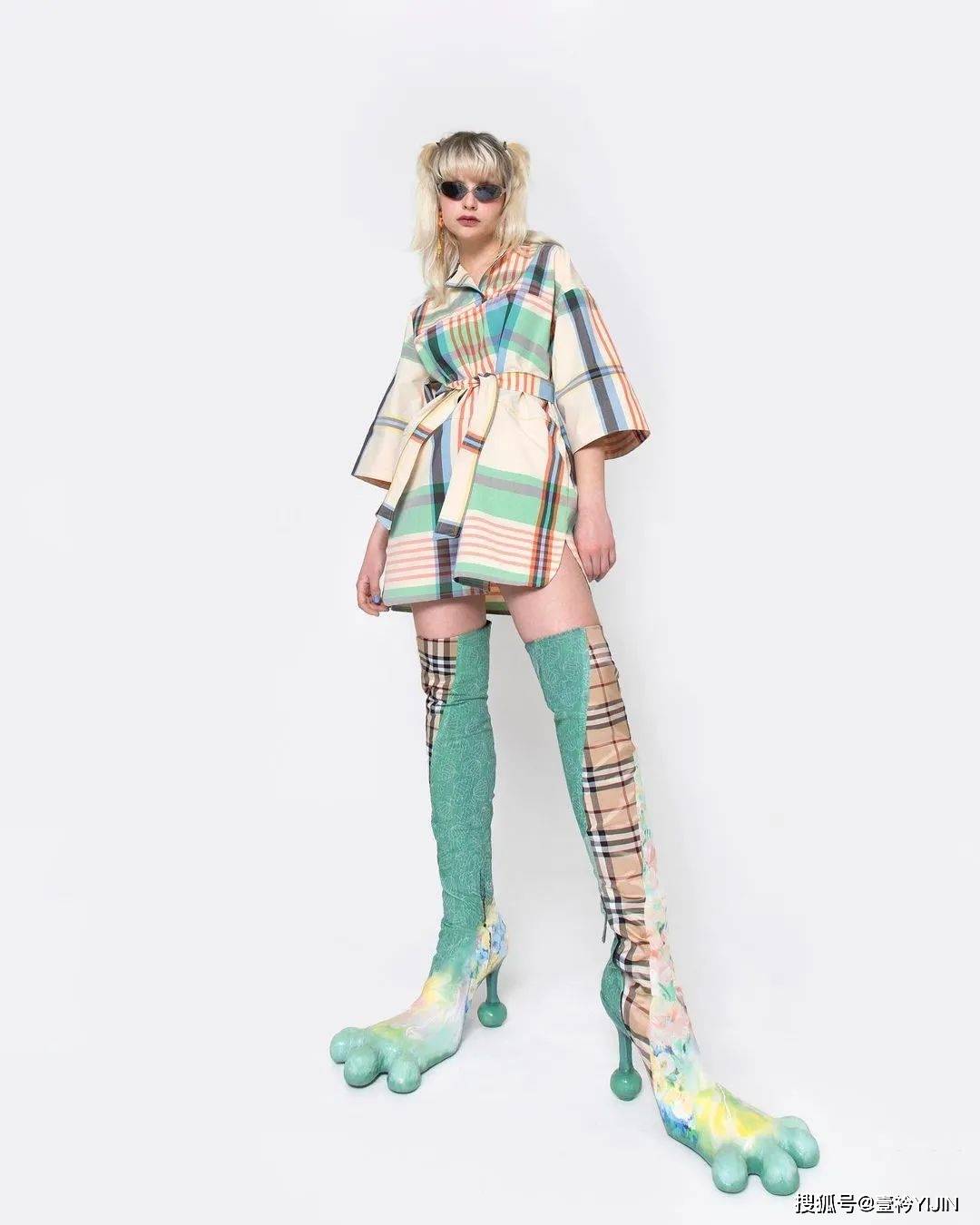 设计|新锐设计师｜靠怪兽五指鞋出圈的服装设计师宝藏品牌