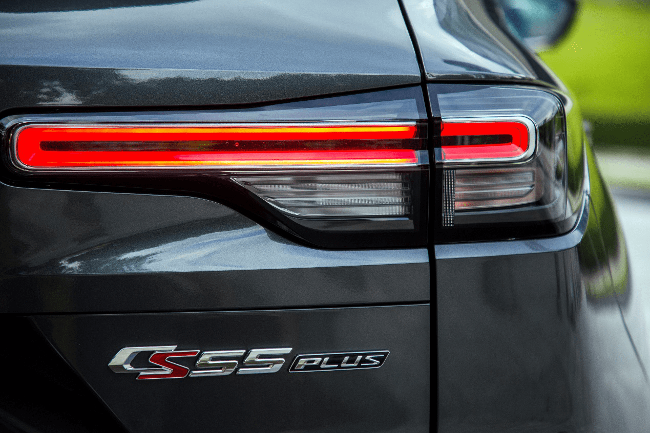 哈弗|进阶的长安CS55 PLUS，满满的“UNI感”