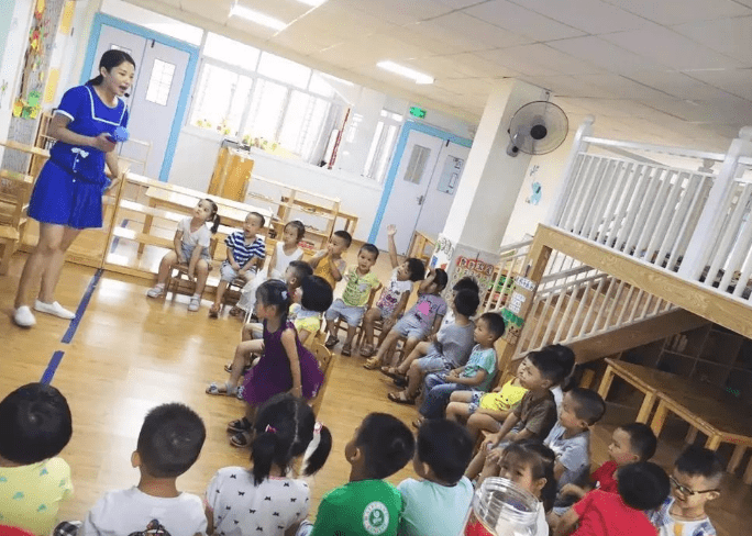 家长|两个同龄孩子，一个上公立园一个上私立幼儿园，上小学后差距明显