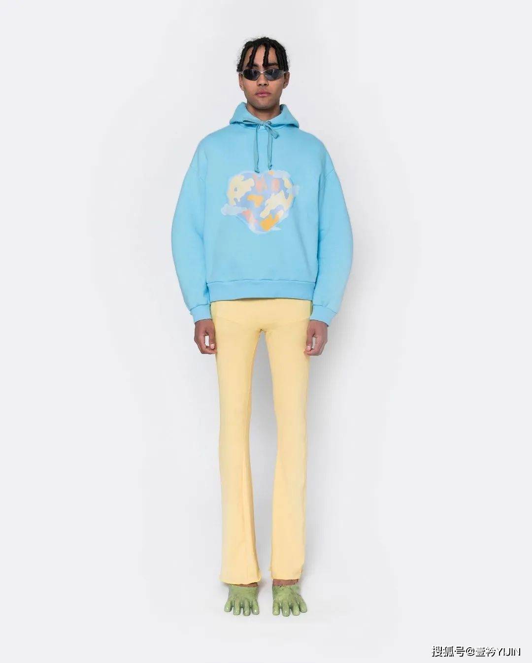 设计|新锐设计师|靠怪兽五指鞋出圈的服装设计师宝藏品牌