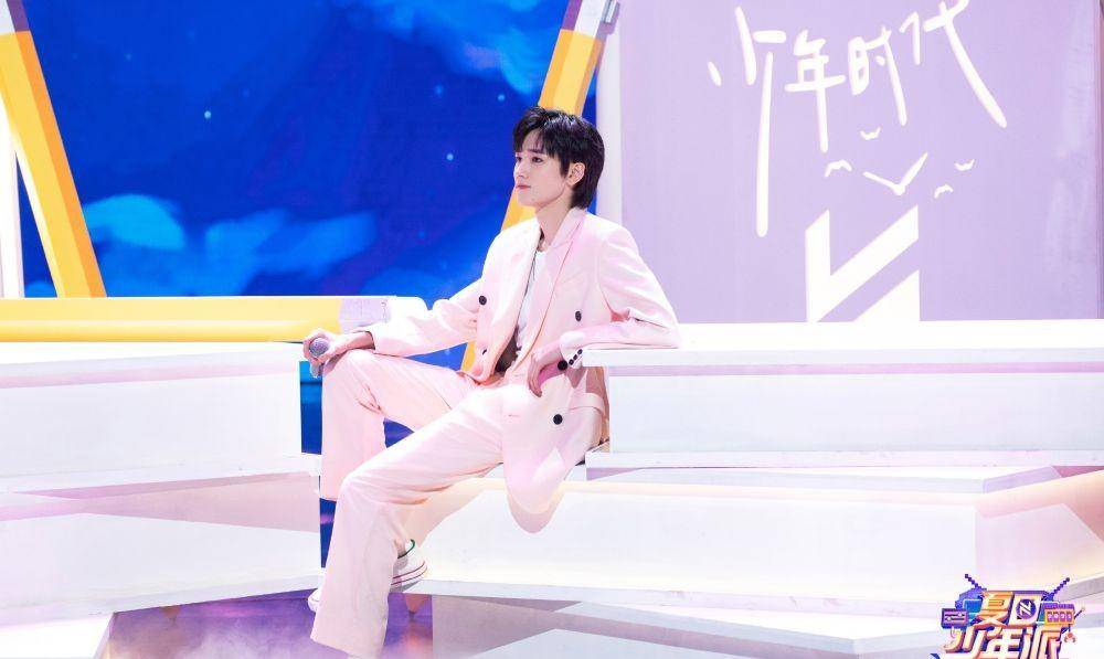 龚俊|8月6日(周五)综艺看点~ 龚俊、杨紫、刘耀文、丁程鑫、那英、蒋欣