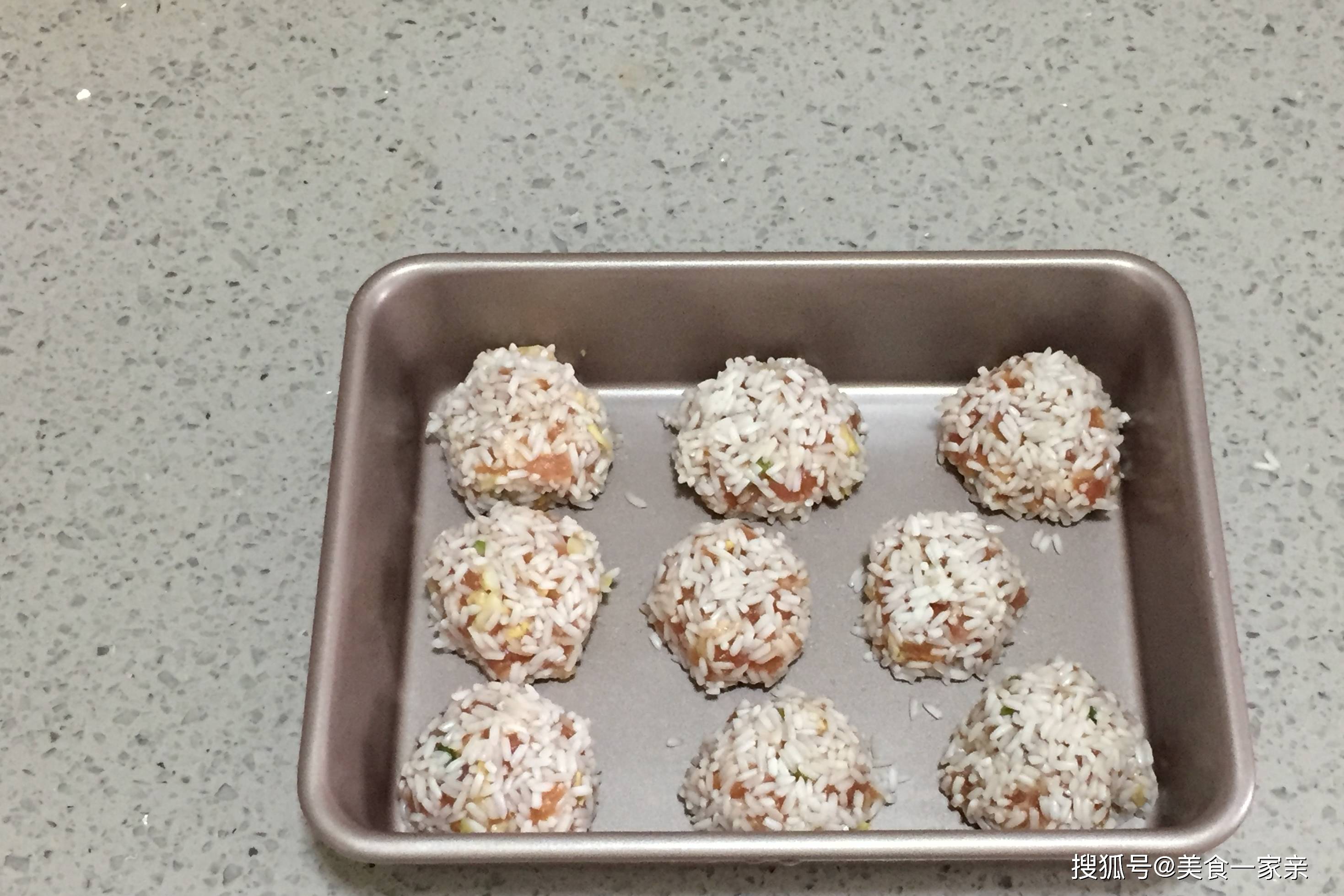 糯米丸子怎么做才能软糯 5ae6794aeaeb4468a0553eece912cd51.jpeg