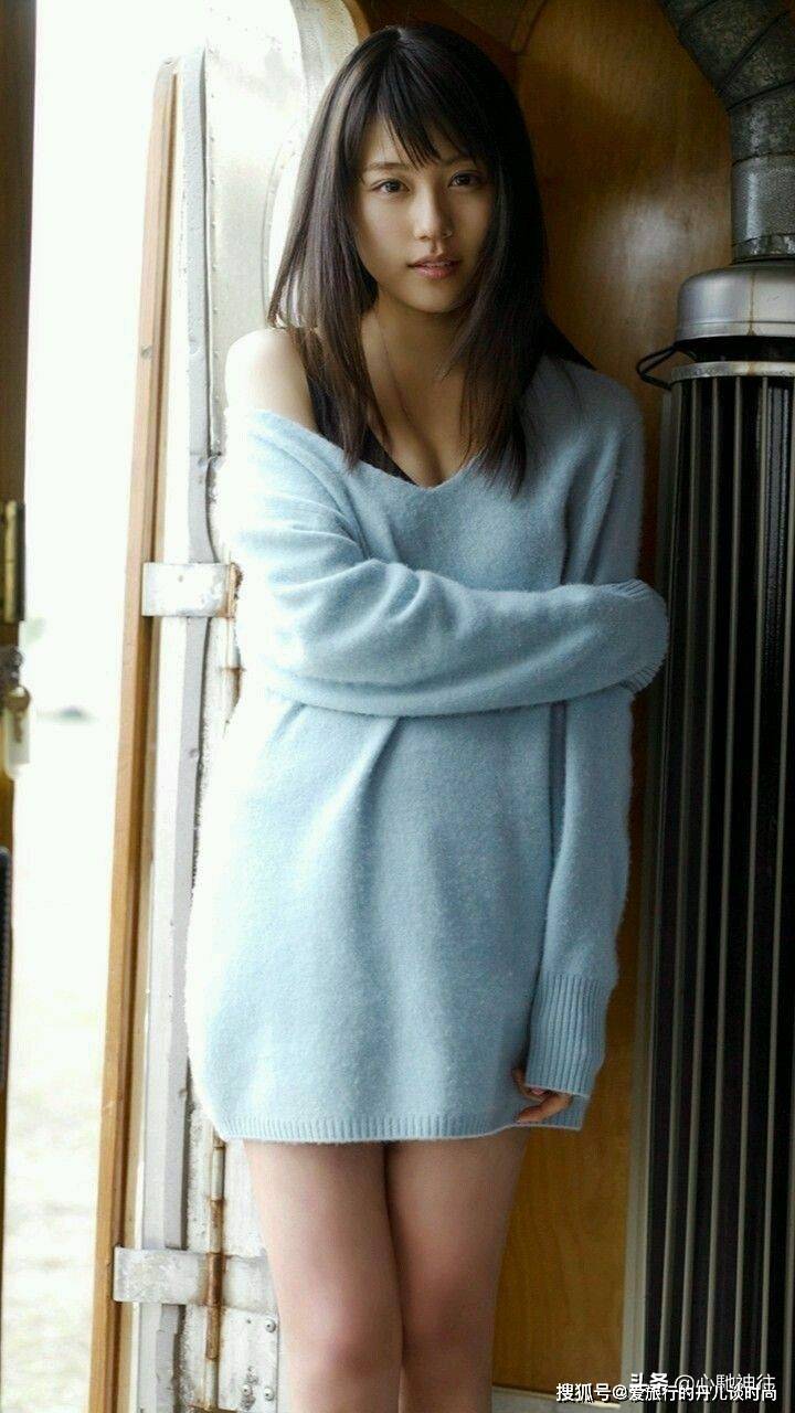 时尚|日本美女有村架纯的时尚穿搭,少女感满满,与生俱来的气质 美爆了