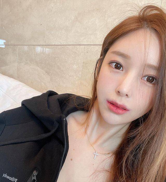 女神|《女神降临》原作者竟是30岁单身辣妈，肤若凝脂的秘诀是？