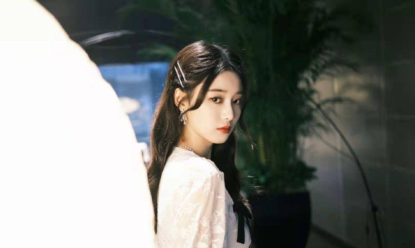 演技|《时光与你别来无恙》：男帅女靓的治愈系小甜剧，一集上头