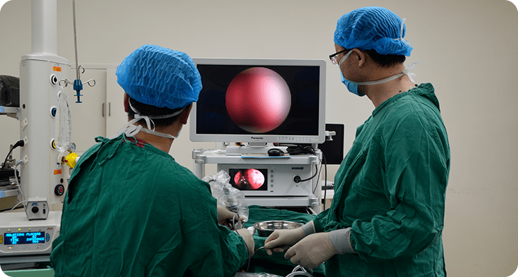 孩子鼻子总是一吸一吸的是有鼻炎吗