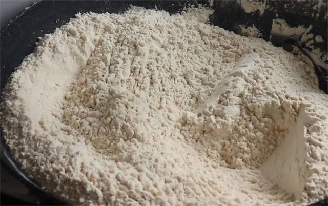 面粉是什么味道颜色 31a03f3116f94255b7f7d3b85863eec9.jpeg