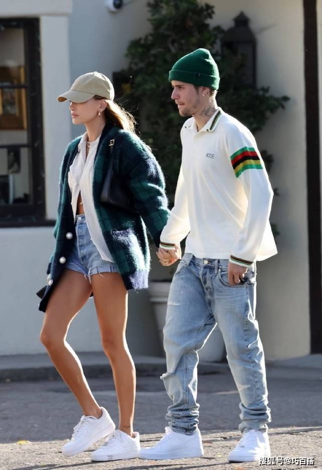 出圈|下衣失踪穿法不好玩了？你错了，像海莉一样选对外套照样能出圈