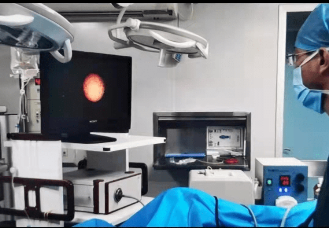 umol|九岁男童急性肾衰 急坏家长 周末急诊术后展笑颜