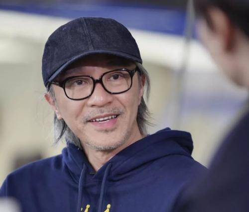 离开周星驰后 他的电影票房只有9000元 成了笑柄 网友:盒饭钱不够