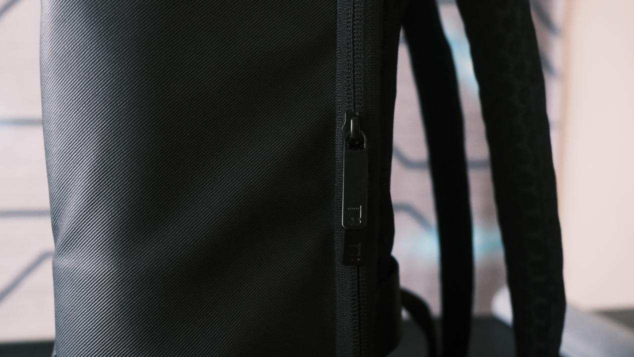 伙伴|职场通勤、生活社交好伙伴，地平线8号零感背包使用体验