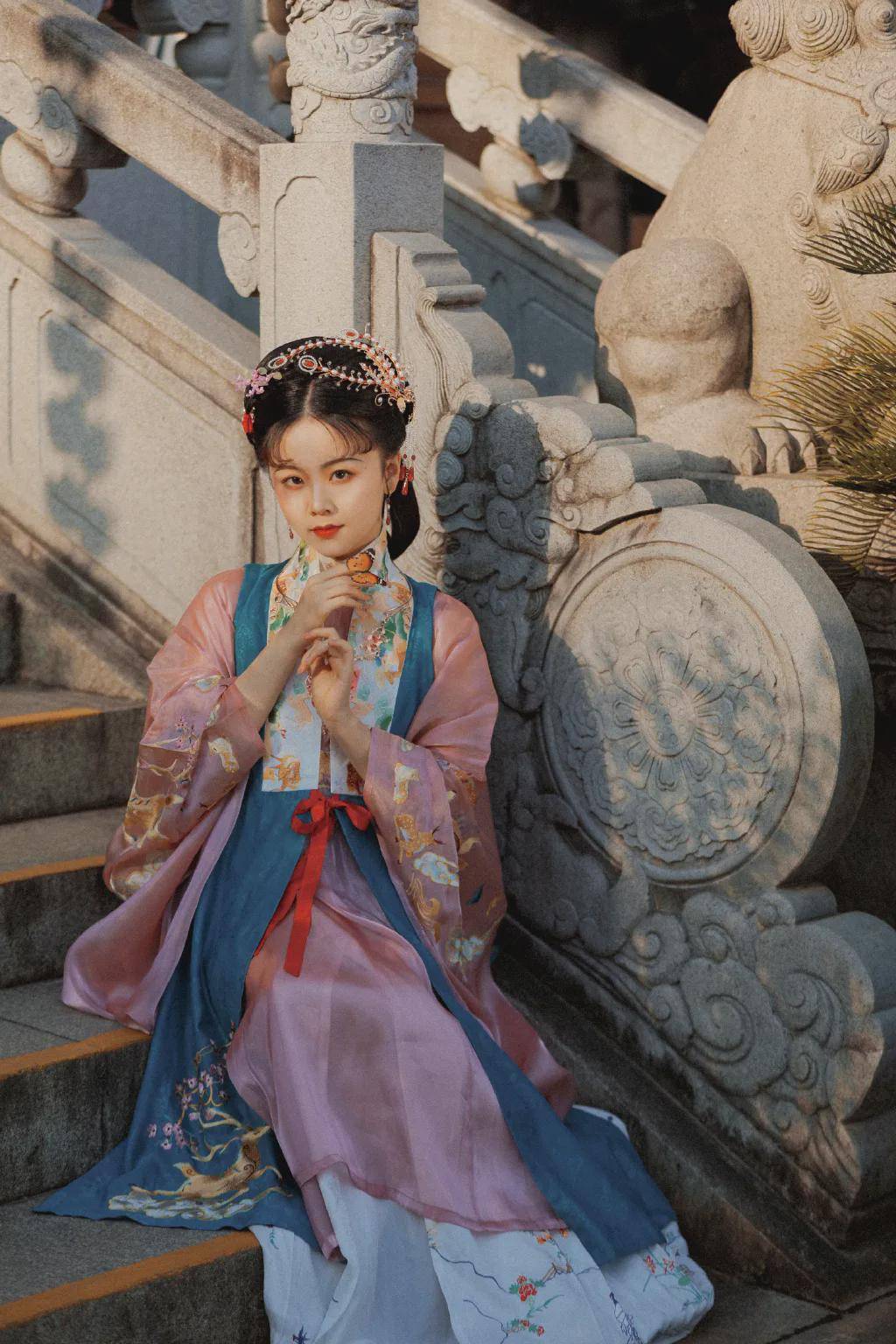 设计|汉服小仙女：任是无情也动人