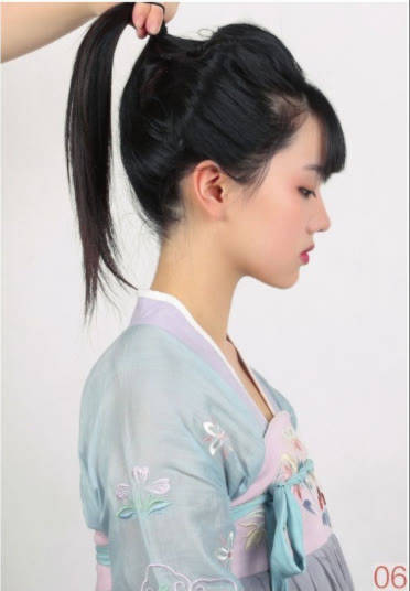 发髻|唐风少女造型：变形灵蛇髻包发