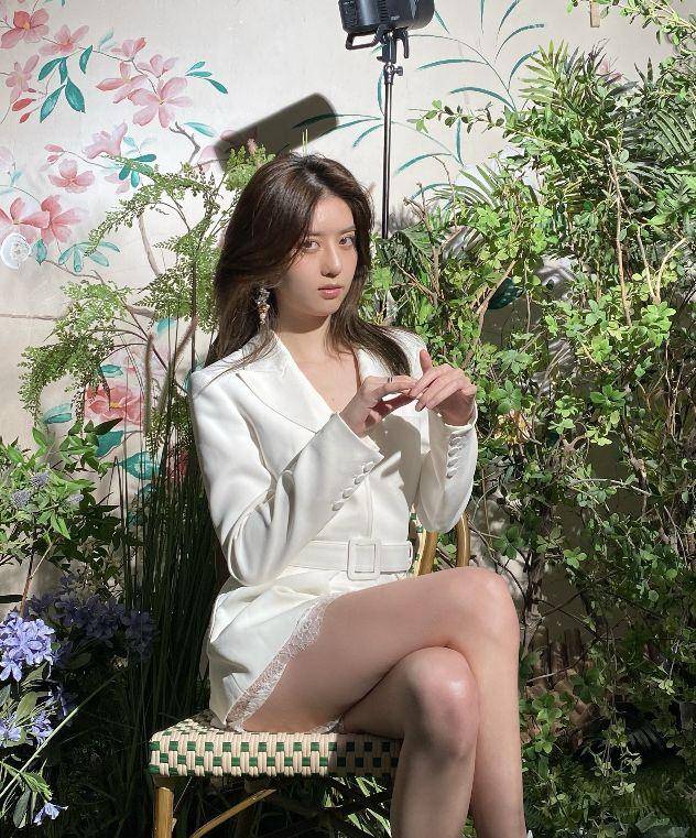 小豹|慧雯松韵李凯馨，谁是最美“包子脸”？