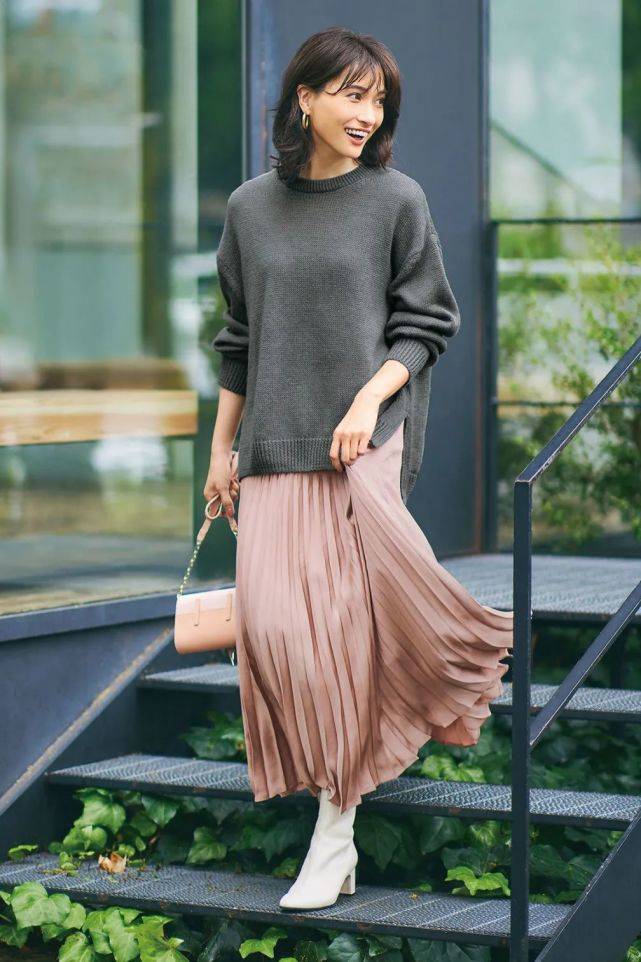 风衣|秋季穿搭没头绪？这样穿轻松美出时尚感！