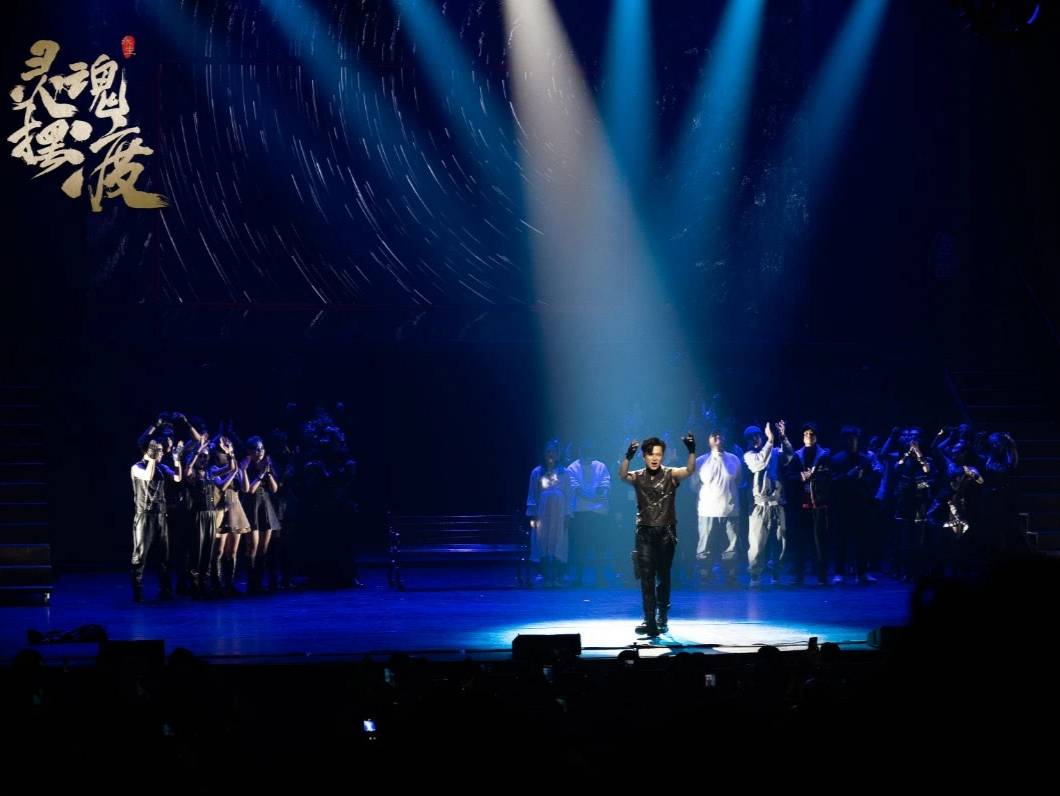 灵魂|新《灵魂摆渡》开演!夏冬青变帅,赵吏霸气依旧