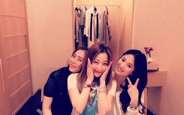 宋慧乔为金喜善送应援餐车 美女友谊惹人羡