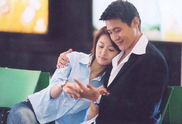 重温男才女貌苏拉很爱邱石她为何还要逃婚终于懂了