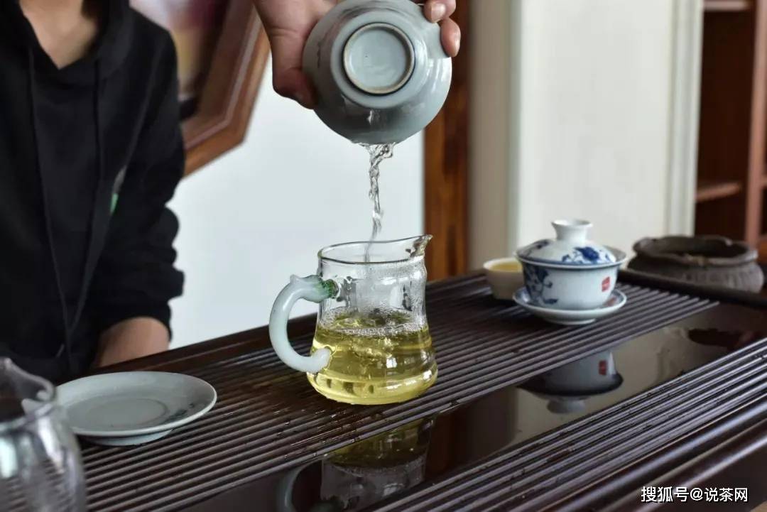 交学费|为什么很多人不喝普洱茶？