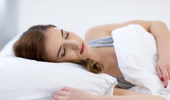 时间|糖尿病与睡眠有关吗？这样的“睡法”最易患上糖尿病，早看早预防