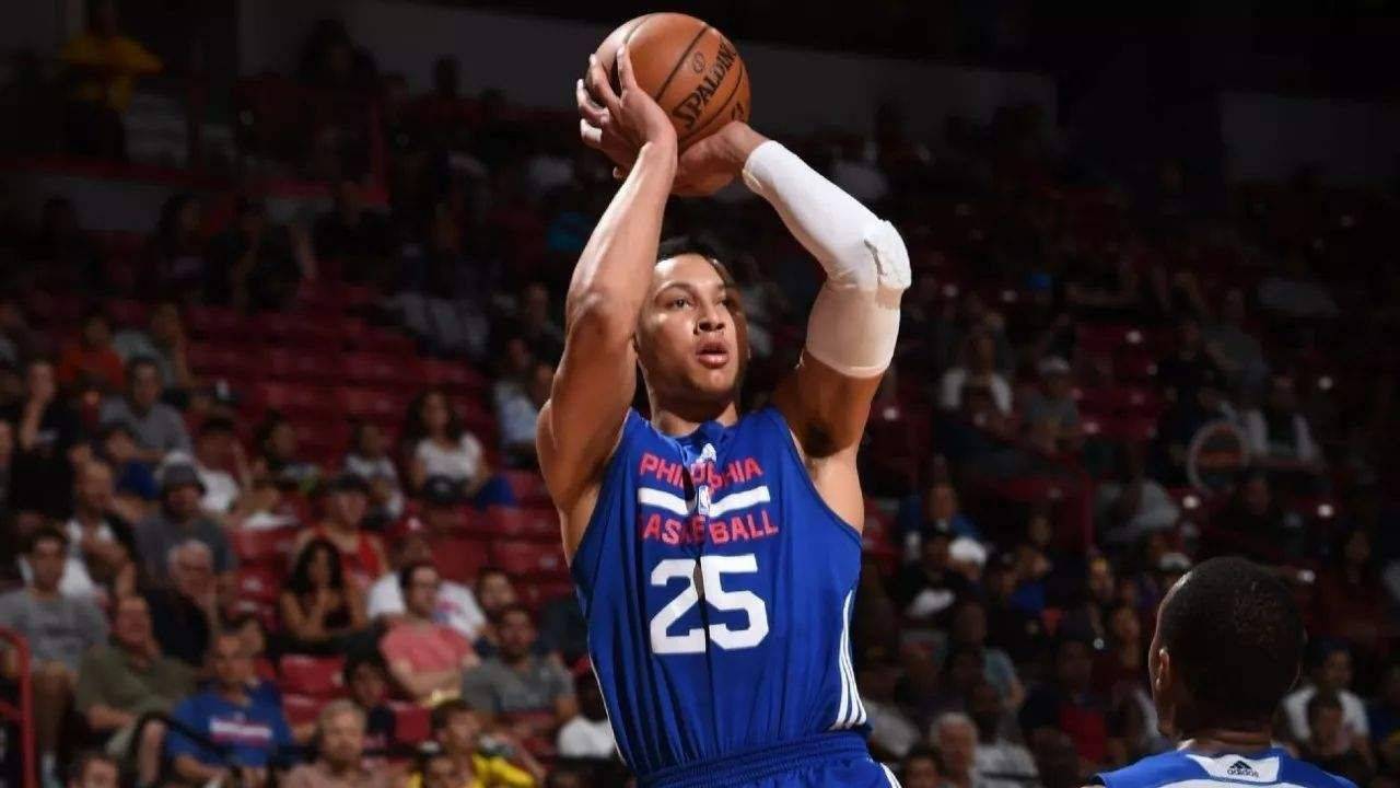 原创16年的状元西蒙斯拿到17亿的合同同届的榜眼和探花呢