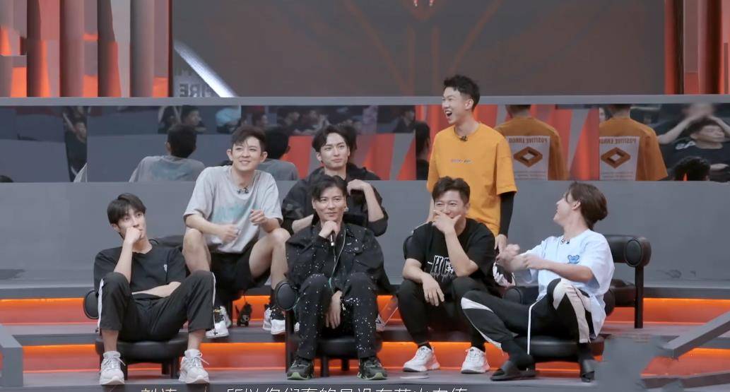 张晋|看了哥哥们分组后的练习,李云迪三公被淘汰不冤