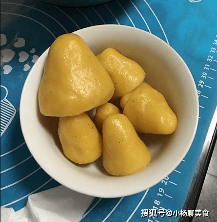 眼睛|秋天早餐我常吃它，蒸一蒸就出锅，美容养颜，小肚平坦不长膘！