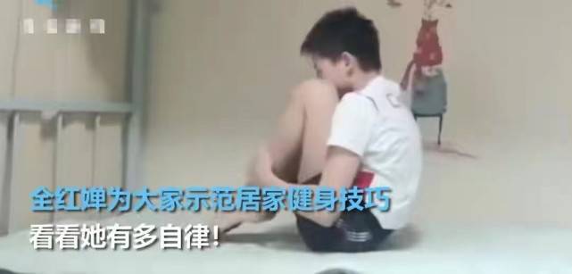 元素|全红婵全运会合影太娇小！和朱婷站一起成最萌身高差，气场却不输