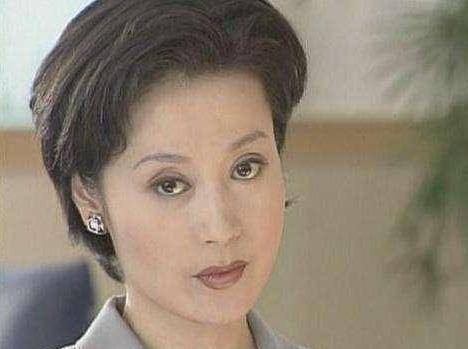 萧承煦|失婚女人邬倩倩:年老色衰去整容?膝下无子,抚养侄女抱团取暖