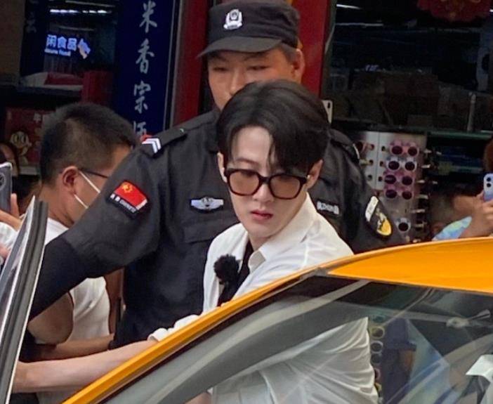 龚俊|龚俊离开《中餐厅》,檀健次补位当厨师,导演组邀请对人了