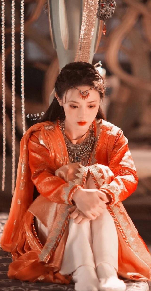 女神|《东宫》之后彭小苒有新剧要播,颜值依旧很高,男主还是超帅的他