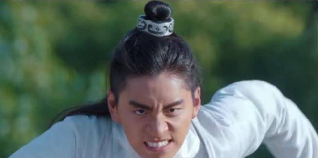 因为|10位“古装奇丑”的男星，别人穿古装是帅，他们是“没眼看”