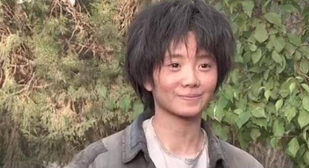 电影|成龙的大片开机！班底豪华到不行，却因两位“关系户”遭骂声一片