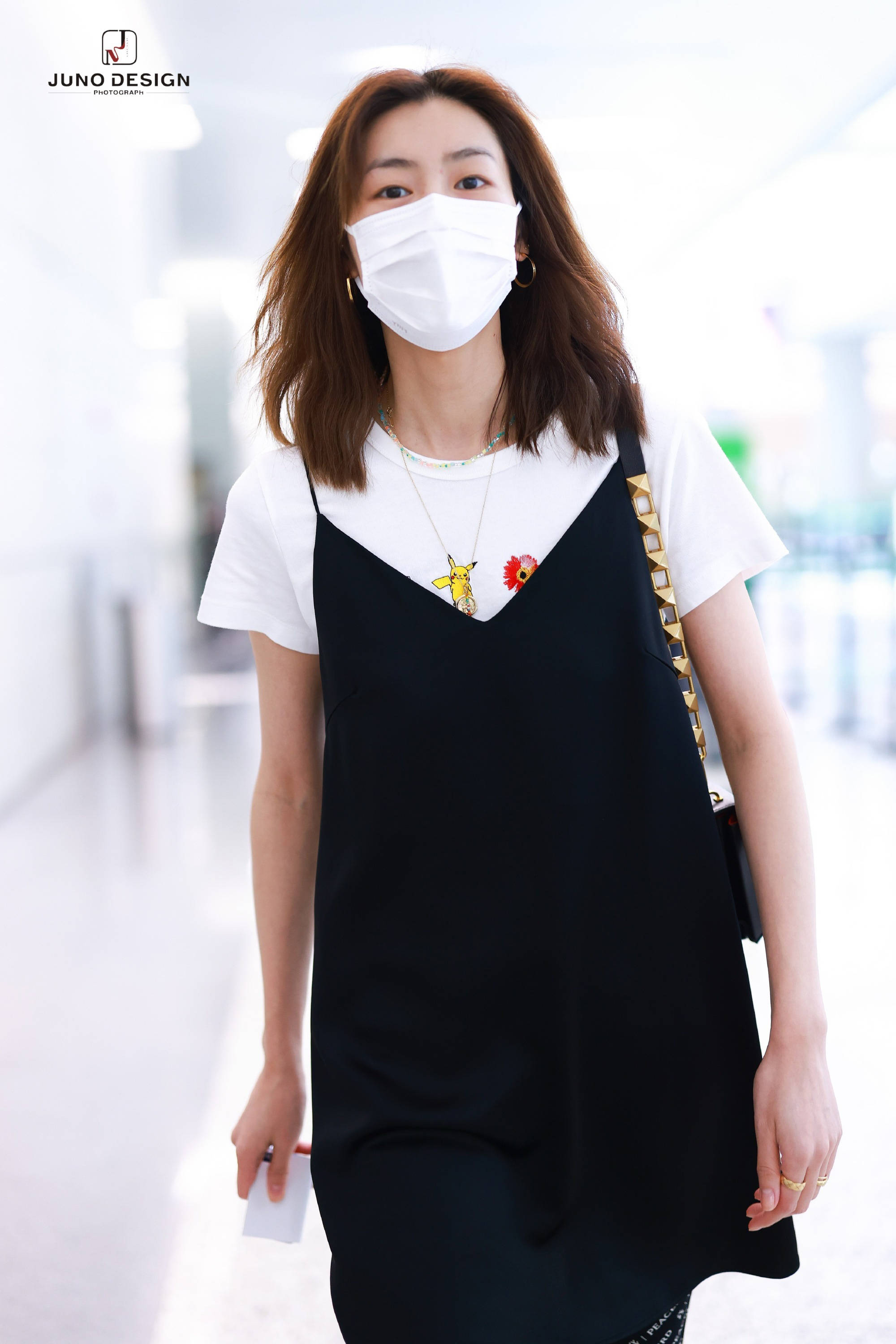 波浪|泡泡袖、格子印花、不规则裙摆，今年秋季连衣裙的时髦点整理好了