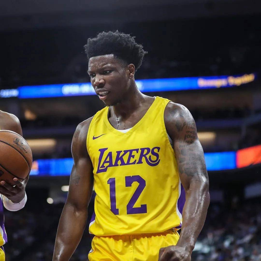 2019-20赛季,卡考克只为湖人出战了1场常规赛,上场9分钟得到6分5篮板.