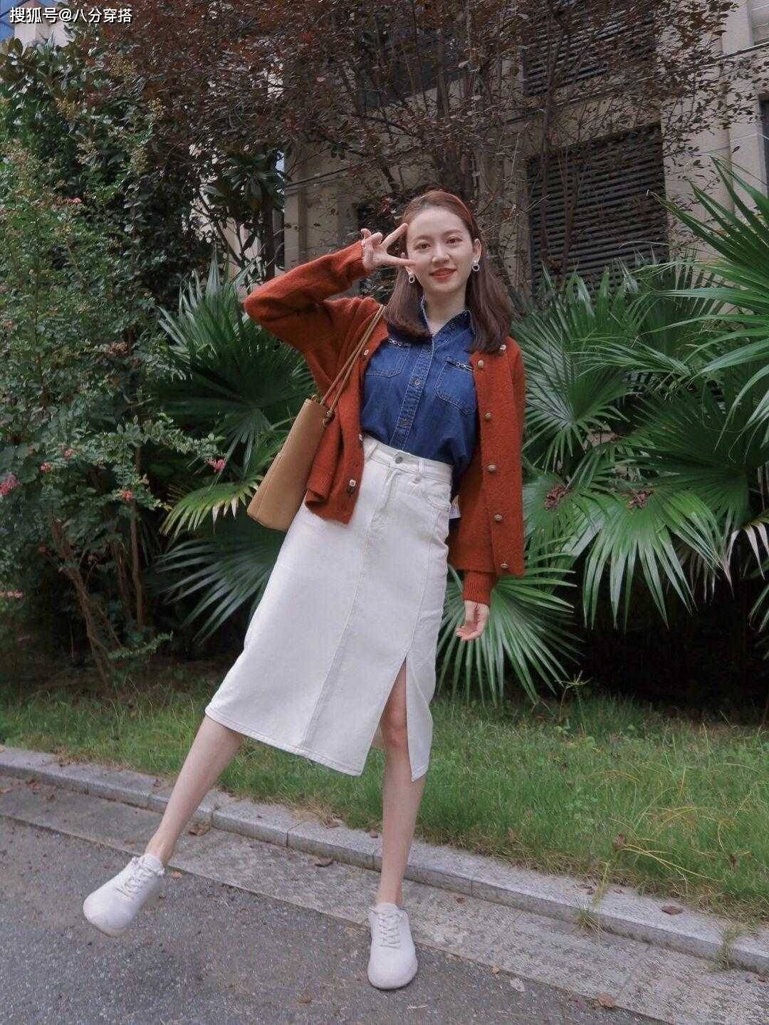 皮鞋|秋天,“半身裙”的高级穿法是这样的,配针织衫温柔优雅,真美