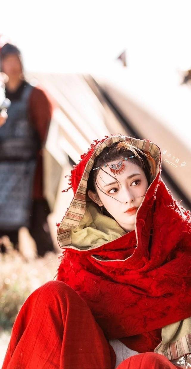 女神|《东宫》之后彭小苒有新剧要播,颜值依旧很高,男主还是超帅的他