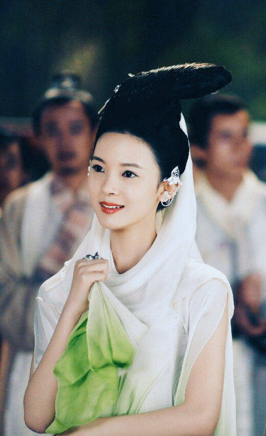 因为|古装扮相惊艳却总被忽视的女明星，宋轶仙气十足，王鸥美艳动人